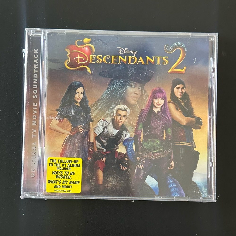 NEW Disney Descendants 2 Soundtrack CD - NWT in cellophane